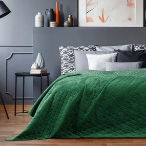 Зелено капитонирано покривало за легло 220x240 cm Laila – AmeliaHome