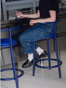 Син метален бар стол (височина на седалката 68 cm) Hogo – noo.ma