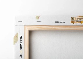 Картина на платно – Прекрасни лалета в интересно изпълнение