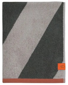 Хавлиена кърпа от органичен памук от тери в цвят каки 70x133 cm Diagonal – Mette Ditmer Denmark