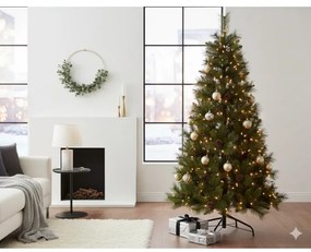 Изкуствена елха с шишарки Everlands Norwich Pine, 150 см, 446 клони, Метална стойка, Зелен