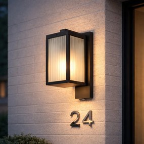 Външна стенна лампа черна с релефно стъкло и сензор за здрач - Charlois