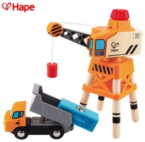 Hape - Дървен кран с камион H3715