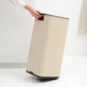 Кош за боклук Brabantia Bo Pedal 1010124, 30 л, Леко затваряне, Противоплъзгаща основа, Бежов