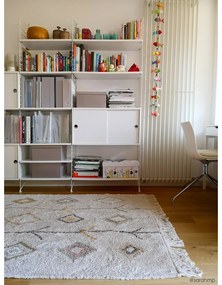 Бежов ръчно изработен памучен килим подходящ за пране 140x200 cm Kaarol Earth – Lorena Canals