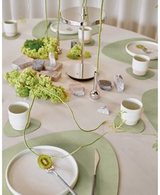 Подложка за хранене от еко кожа 37x44 cm Curve L Nupo – LIND DNA