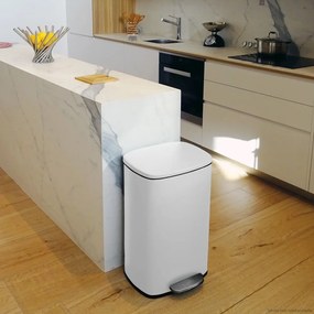 Стоманено кошче за боклук с педал в матово бял цвят 50 l Akira – Spirella