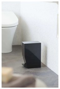 Черно пластмасово кошче за боклук с педал 3,9 l Tower – YAMAZAKI