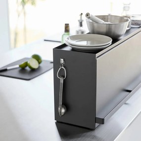 Метален кухненски органайзер Tower – YAMAZAKI