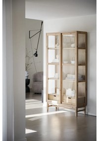 Витрина от декор от дъб с плъзгащи се врати в естествен цвят 100x203 cm Hazelton – Rowico