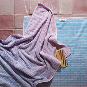 Синя/розова хавлиена кърпа от тери със смес от бамбук 70x140 cm Nuance – JUNA