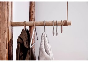 Стенна закачалка от масивен дъб в естествен цвят 50 cm Swing – LIND DNA