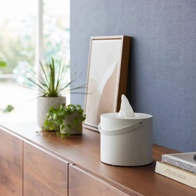 Метална кутия за носни кърпички Tower – YAMAZAKI