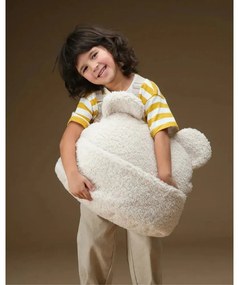 Кремава детска възглавница за диван от букле Teddy Pouch – Wigiwama