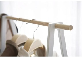 Бял метален стелаж за дрехи Кула - YAMAZAKI