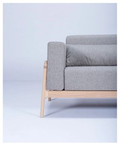 Сив диван с масивна дъбова конструкция , 240 см Fawn - Gazzda