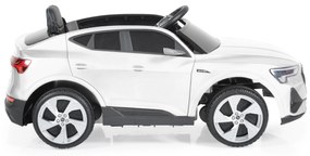 Audi  -  Акумулаторен джип Audi Sportback бял