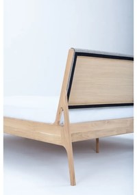 Дъбово двойно легло с тапицерия в сив/естествен цвят 160x200 cm Fawn - Gazzda