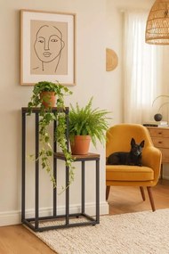 Стойка за цветя в таванско помещение - метална стойка за цветя с 2 рафта и дървен декор