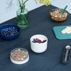 Купa за закуска Brabantia Make&Take 1006298, 500+180 мл, Винтово затваряне, Без BPA, Сив