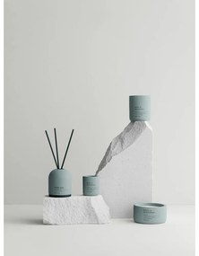 Свещ от соев восък с време на горене 25 h Fraga: Basil &amp; Bergamot – Blomus