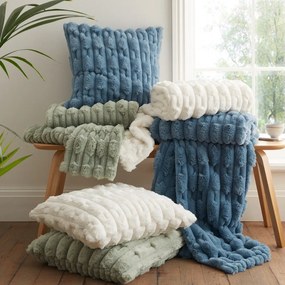 Декоративна възглавница от микроплюш 50x50 cm Carved Fur – Bianca