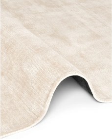 Ръчно изработен килим от вискоза в цвят слонова кост 200x300 cm Noemi – Vikosa