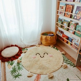 Жълт ръчно изработен памучен детски килим подходящ за пране ø100 cm You're My Sunshine – Lorena Canals