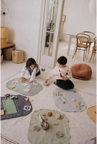 Автомобилна писта Eco City – Lorena Canals