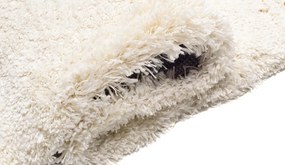 Мек бял килим Ширина: 140 см | Дължина: 200 см