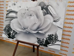 Картина на платно – Луксозна роза с абстракция в черно-бял вариант