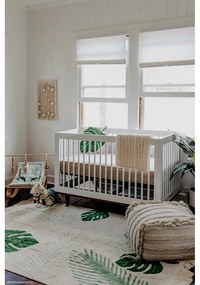 Зелен и кремав ръчно изработен памучен детски килим подходящ за пране 140x200 cm Tropical Green – Lorena Canals