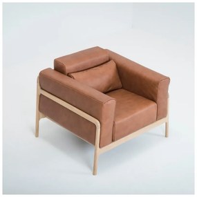 Кресло от коняк кафява биволска кожа с масивна дъбова конструкция Fawn - Gazzda