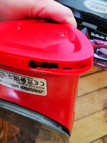 Втора ръка: Ютия Mesko MS 5031, 3000W, Керамика, Автоматично изключване, С-ма против варовик, Червен/черен
