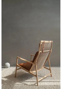 Фотьойл с масивна дъбова конструкция и седалка от коняковокафява биволска кожа Dedo - Gazzda