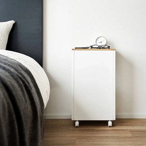 Метална странична масичка 22x31 cm Tower – YAMAZAKI