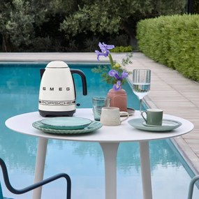 Електрическа кана SMEG Porsche KLF03PCWEU, 2400 W, 1.7 л, 360° основа, Гланцово покритие, Бял