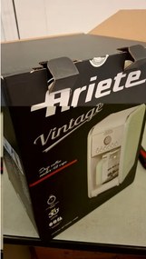 Втора ръка: Кафемашина Ariete VINTAGE AMERICANO 1342/03, 960W, 2.1 л, Таймер, Програмиране, Пауза, Противокапкова система, Бежов