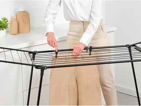 Матово черна сушилня за дрехи 18 m HangOn Too – Brabantia