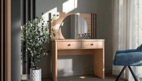 Тоалетка с огледало