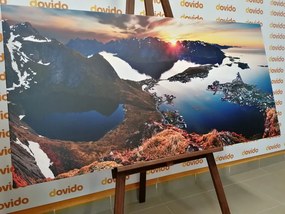 Картина на платно – Омагьосваща планинска панорама със залез