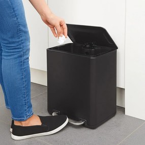 Черно кошче за боклук с педал от неръждаема стомана 20 l Black – Orion