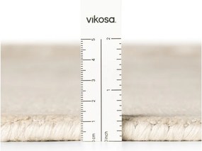 Ръчно изработен килим от вискоза в цвят слонова кост 200x300 cm Noemi – Vikosa