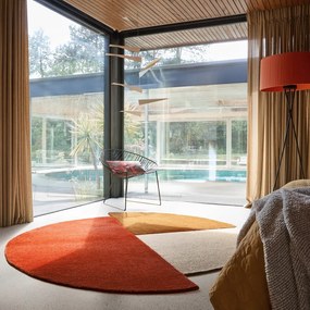 Ръчно изработен вълнен кръгъл килим в тухлен цвят ø 200 cm Mia Segment – Flair Rugs