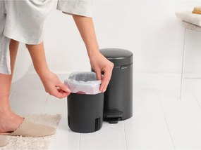 Кош за боклук с педал Brabantia NewIcon 1008834, 3 л, Плавно затваряне, Противоплъзгаща основа, Тъмносив