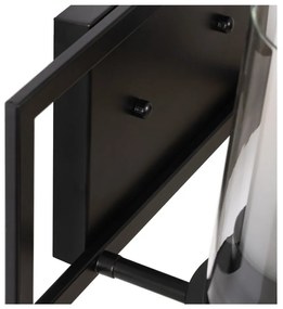 Черно-бяла стенна лампа – Ixia