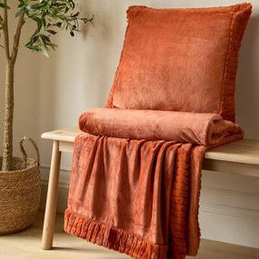 Декоративна възглавница от микроплюш 55x55 cm Velvet and Faux Fur – Catherine Lansfield