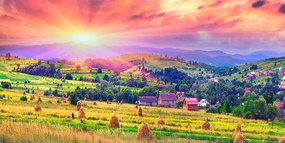 Картина на платно – Снопове сено в Карпатите