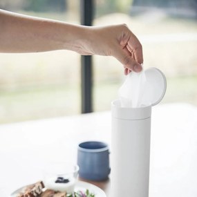 Метална кутия за носни кърпички Tower – YAMAZAKI