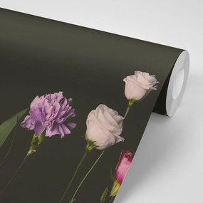 Фототапет – Елегантни цветя на тъмен фон